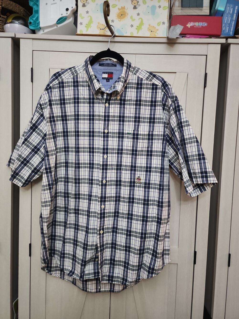 XL VTG 90s Tommy Hilfiger Men’s Collared Button Down Shirt 100% Cotton Excellent